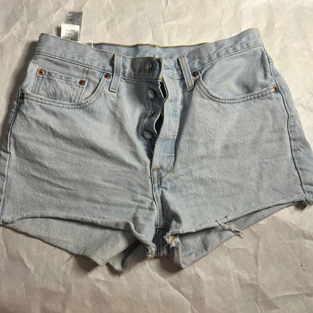 Levi's 501 Denim‎ Jean Shorts Womens Size 29 Light Wash Frayed Hem